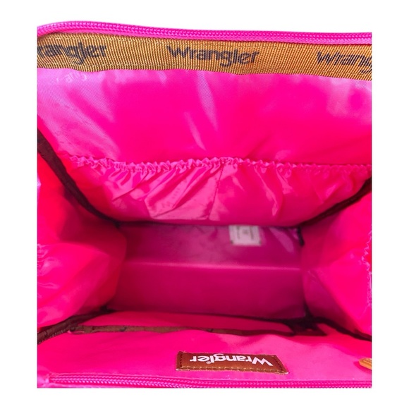 Wrangler Pink Aztec Backpack - Brand New with Tags - Picture 10 of 13